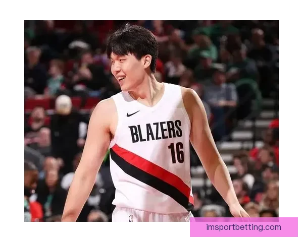 练级归来杨瀚森重返开拓者担纲内线核心再出发全力冲击新赛季荣耀征程